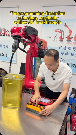 Fu Jack on Instagram: "#borunterobotjack #robot #Stamping #sixaxisrobot robot#borunte #borunterobot #weldingrobot #polishingrobot #palletizingrobot #Spraying robot#Collaborativerobot#Industrialrobot #Program-free spraying robot#Spraying robotse#Jeans Spraying #Jeans Colorin"