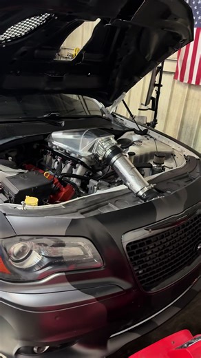 Dyno Day for Chrysler 300 SRT: Power Testing the 6.4L Engine