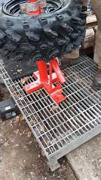 ATV Tire Mount with Harbor Freight Manual Tire Changer