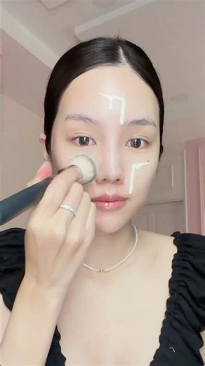 Easy Makeup Base: Sunscreen and Foundation Routine