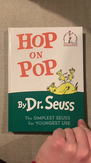 Rappin “Hop on Pop” by Dr. Seuss! #rappinrhymebooks #DrSeuss #fyp #foryourpage #rap #bars