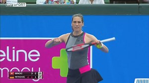 THANK GOD IT'S FRIDAY! Andrea Petkovic bringt sich fürs Wochenende in Stimmung. | Sky Sport DE