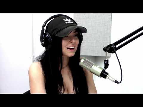 MissBehavinOfficial on Twitch - Swim Lessons #014