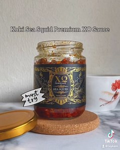 So boring my bowl of noodles... Let’s try this Koki Sea Squid Premium XO Sauce 😋😋😋 . The main ingredients consist of Whole Piece Grade A Sea Squid, Italian Olive Oil, Fresh Chilli, Dried Shrimps, Garlic, and Onion. . This ready-to-eat Koki Sea Squid Premium XO Sauce is very convenient and pairs well with any dish. I like its flavourful spicy taste with good chewy texture from the sea squid. . Do give it a try... Each bottle is RM49.90 with 12-month shelf life. . Shopee 🇲🇾 https://shopee.com