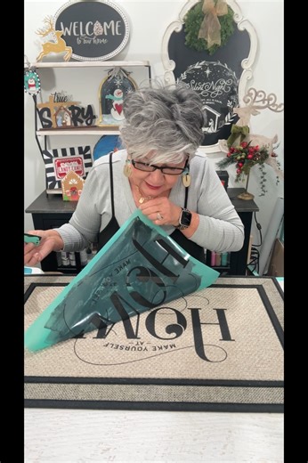 Get inspiration at the door! Watch Debbie W. use the At Home Transfer to make this evergreen door mat! 😍 Shop this project: https://bit.ly/3VDdSmB | Chalk Couture