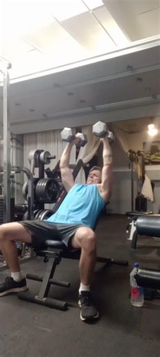 40 lbs x 5 Incline Chest Flys - My Chesticles are the Best...icles #gym #chest #ytshorts