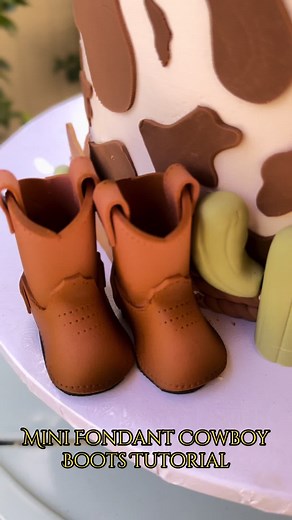Mini Fondant Cowboy Boots Tutorial
