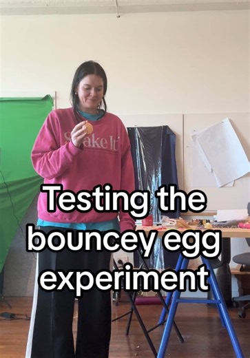 Soaked an egg in vinegar for a week cause apparently it makes it bouncey 🥚