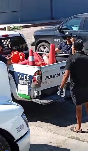 23K views · 105 reactions | #Video| DE OTRO ABUSO DE AUTORIDAD DE LOS...