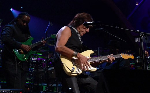 Stevie Wonder & Jeff Beck - Superstition 2009