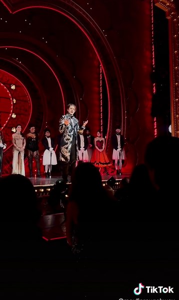 Aaron Tveit delivers the @Broadway Cares speech at Moulin Rouge! the Musical on #worldtheatreday. #moulinrougebroadway #moulinrougethemusical #aarontveit