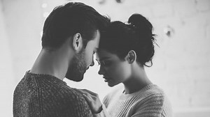 10 Perfect Gift Ideas For Your Partner If Your Relationship Is Suffering