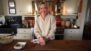 Ruth McKeaney: Easy cookies & cakes recipes