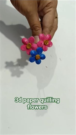 3D Quilling Flowers from 1.5mm strips.#quilling #flowers #paperart
