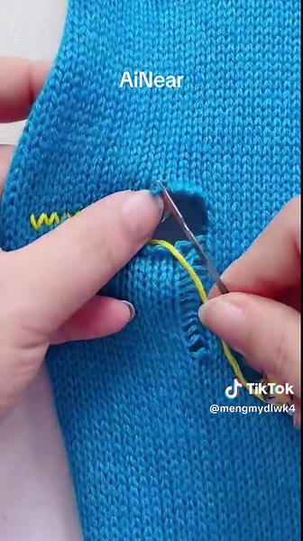 Bespoke Jumpers: Custom Knitwear Solutions for Brands