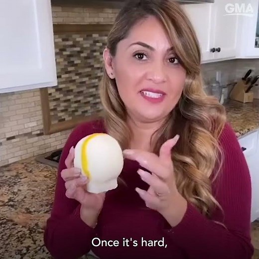 How to make a sugar skull for Día de los Muertos l GMA