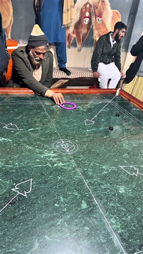 Advanced Carrom Skills for Mastery