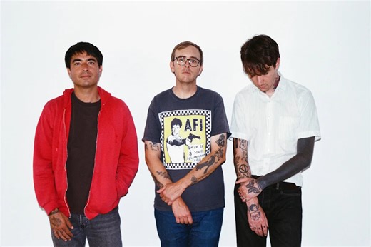 Joyce Manor Flashes to the Past in New Single