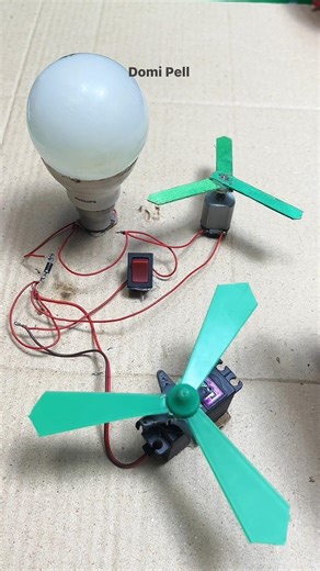 powering LED Bulb with propeller dc motor #dcmotor #dynamo #tech