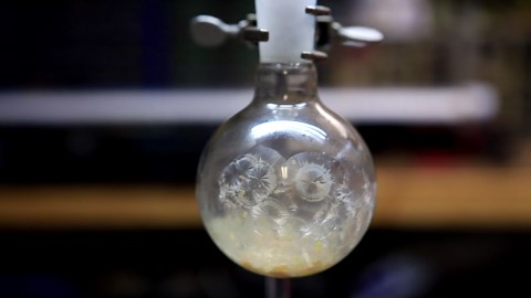 How to extract Vanillin from Vanilla Sugar