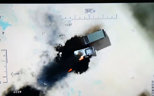 像打电子游戏一样作战：美军MQ-9捕食者无人机操作室实战记录