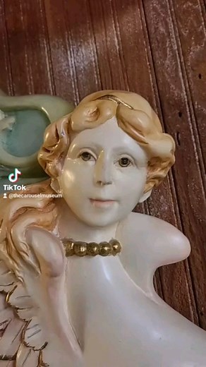 Jeepers Creepers where did you get those peepers? | The Carousel Museum