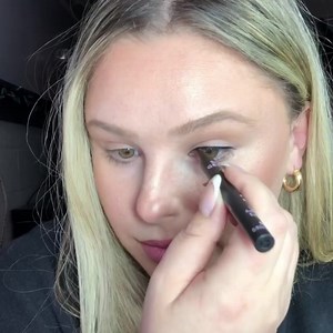 2.6K views · 6 comments | # Starter Kit review 朗 | Silly George | Facebook