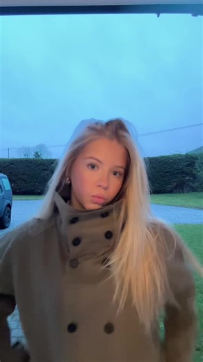 Discover Stylish Winter Fashion with a New Peacoat