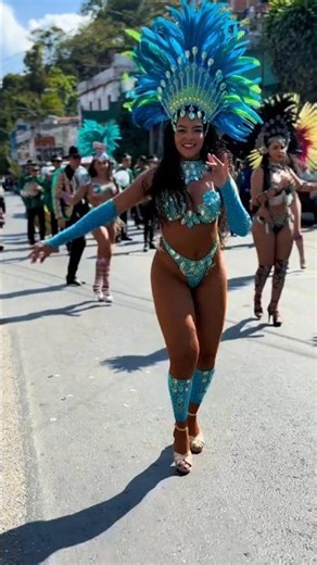 BAILANDO SAMBA ESPECTACULAR CON ALEGRIA Y PASION ✨💃 #samba #brazil #riodejaneiro #dance #carnaval