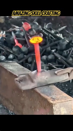 Crafting kil with hand #amazingskills #manufacturingindustry