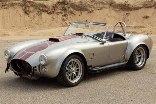 427-Powered Superformance MKIII 5-Speed