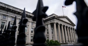 Fitch downgrades U.S. credit rating