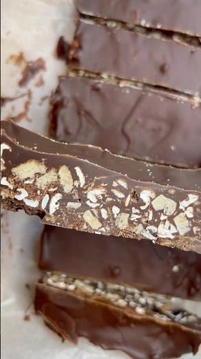 Puffed buckwheat, cornflakes and digestive biscuit slice | #shortsvideo #vegan #youtubeshorts