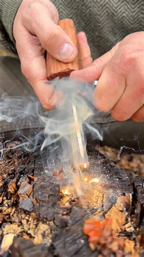 Ferro rod tiny knife