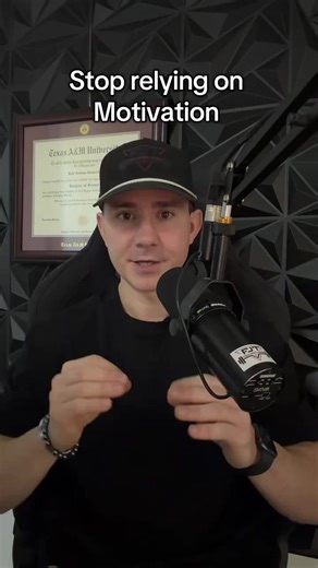 Driven executives, CEOs, and top sales professionals: You've been told it's a motivation problem, but that's not why you keep failing. Here's the false belief that's keeping you stuck: you think you need more willpower or a better diet plan. The truth is, you've been trying to force-fit generic solutions into a high-performer's life. As long as you keep believing this is about motivation, you'll keep cycling through the same frustrating pattern of starting strong and falling off. 👆 Click "Learn