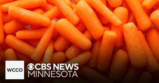E. coli cases linked to recalled carrots, and more headlines