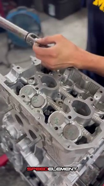 Engine Assembly underway for customer’s ‘20 STI ️ Utilizing IAG...