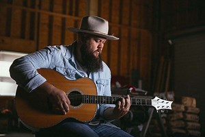 Story Behind the Song: Larry Fleet, 'Where I Find God'