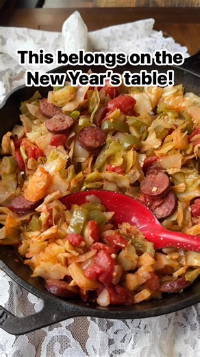This Fried Cabbage with Sausage is such a wonderful dish, loaded with flavor and comes together quickly! Great for New Years Day..with cabbage and pork. Super versatile too! Recipe 👇🏻👇🏻#newyears2026 #easyrecipes | The Southern Lady Cooks