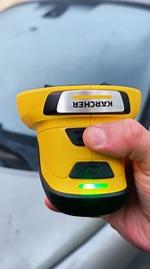 493K views · 2.1K reactions | Test d'un accessoire qui permet de retirer de givre des vitres et pare-brises de voitures. #test #essai #grattoir #givre #parebrise #accessoires_auto | BricoTest Moela | Facebook