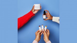 156K views · 258 reactions | Have you heard of “moisturizer layering?” Boom Ambassador Dulcy layers Boomstick Glo, Boomstick Color and Boomstick Glimmer to keep her skin dewy and soft. Hear this and other Boomstick tips in this video from Boom Ladies’ Night. https://bit.ly/boomladiesnight_2 #proage #skincare #moisturizers #hydratedskin #howdoyouboom | BOOM Beauty | Facebook