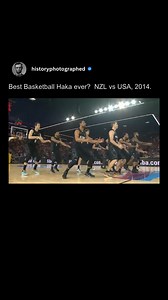 Before the 2014 FIBA Basketball World Cup tipped off in Seville, Spain, the New Zealand Tall Blacks stunned the crowd and Team USA with an unforgettable haka. As the U.S. players paused their warm-ups, the Tall Blacks performed their fierce Māori war dance, a powerful display of unity, pride, and cultural identity. The arena fell silent as the traditional chant echoed, turning the pre-game moment into pure theater. While New Zealand eventually lost the game, their haka became one of the most ico