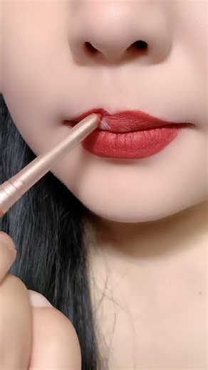 Lip Makeup Tutorial👄💄 for Beginners | Perfect Lips Step by Step #beautiful #shorts
