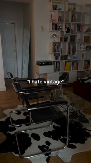 MOA:LIFE on Instagram: "What’s your opinion on vintage? 🙂‍↕️ Vintage | Furniture | Thrifted | Decor | Mid-century | Modern | Colorful | Art | Apartment | Home | Couple | Interior | Inspiration | Couple | Altbau | Berlin | February | Chair | Record player | Vinyl | Scandinavian #vintage #thrifted #furniture #midcenturydesign #inspiration"