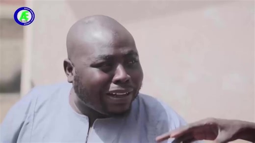 Video's van comedy (@hausa.comedy) met original sound - comedy