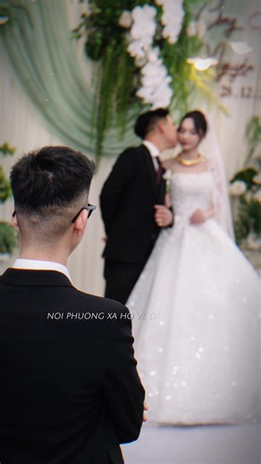 Em viết thiệp hồng sai tên anh à? @Loannn ✨ #CapCut #xuhuong #nguoiyeucu