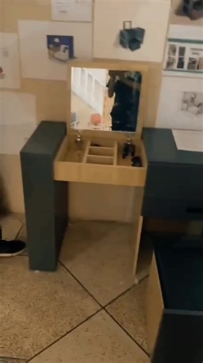 Sharing one of the display of our BA Interior Architecture Design student Laiba Iftikhar Subject: Furniture Product Product name: AURORA It is a modular vanity unit space-saving furniture piece. https://www.instagram.com/archsphere8?igsh=NnI3N25ib2h5bHNl | STEP Institute of Art, Design & Management