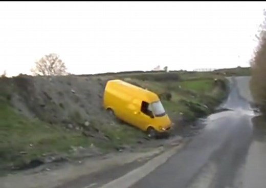 Lucky All The Vans Now Days Come With Parking Sensors - Treat Your Van Right It Will Look After You 😂 #parking #parkingwars #transit #transitcustom