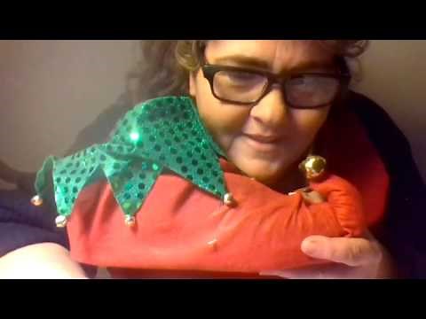 Easy DIY Elf Shoes $2 in less than 5 mins