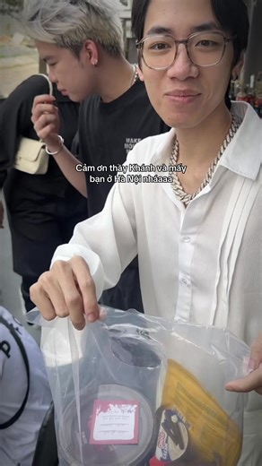 Yêu tất cả mọi người #vmosc #19th_06